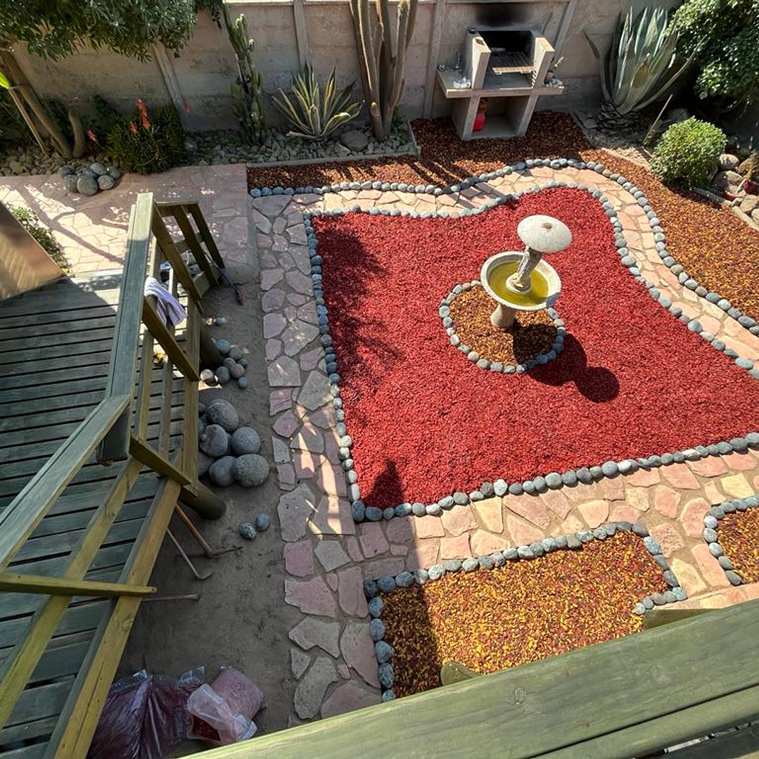 Mulch Rojo Colonial 4