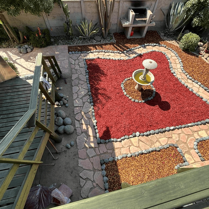 Mulch Rojo Colonial 4