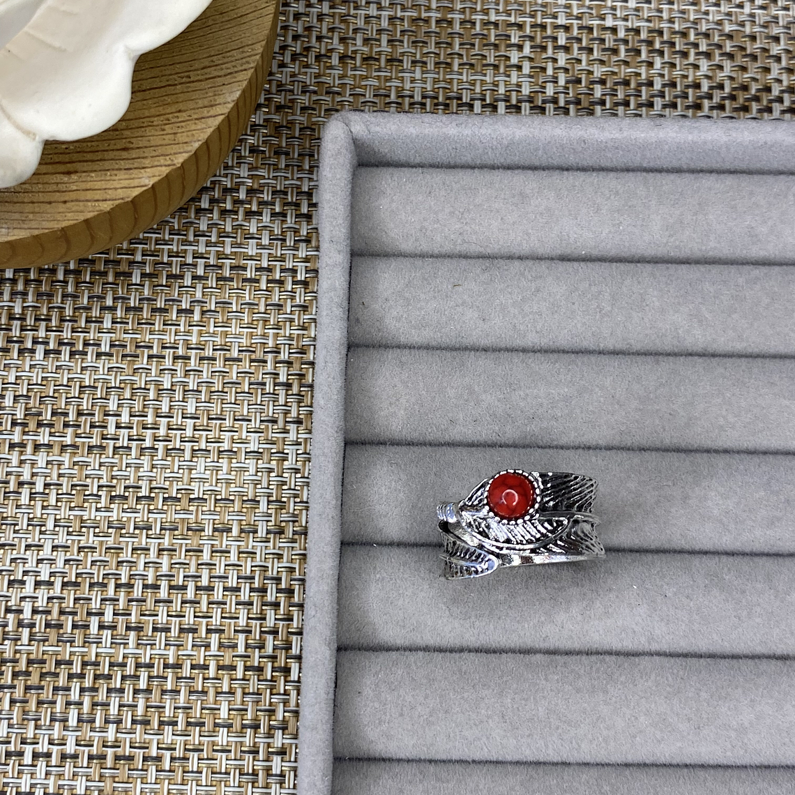 Anillo piedra artificial 1