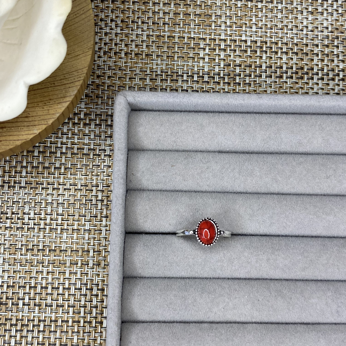 Anillo piedra artificial 1