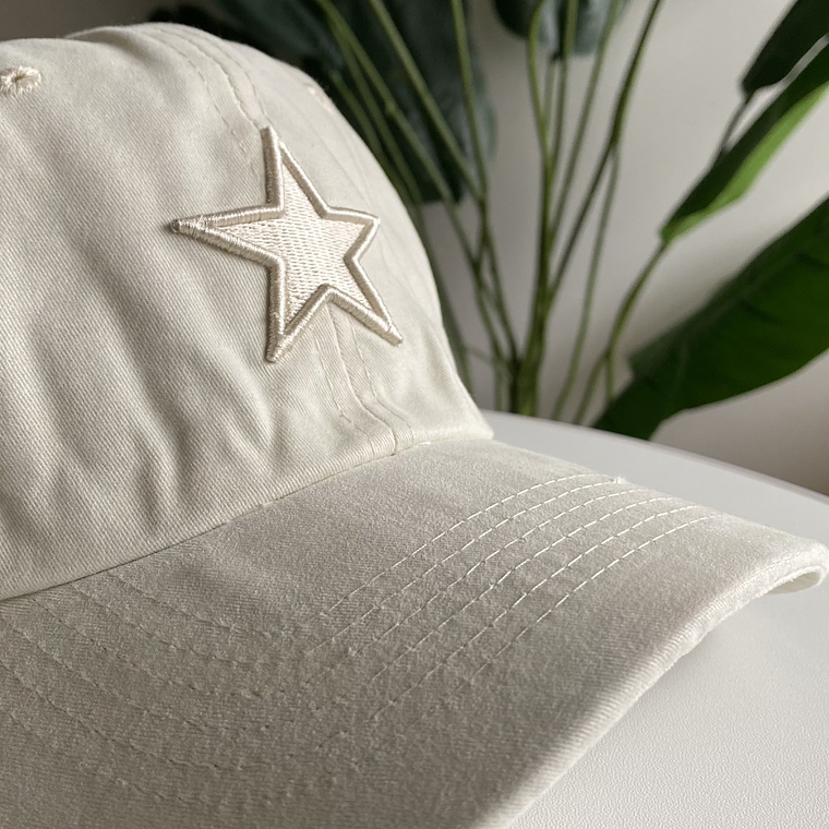 Gorra Estrella Crema 2