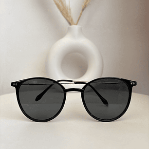 Modelo Vintage Black