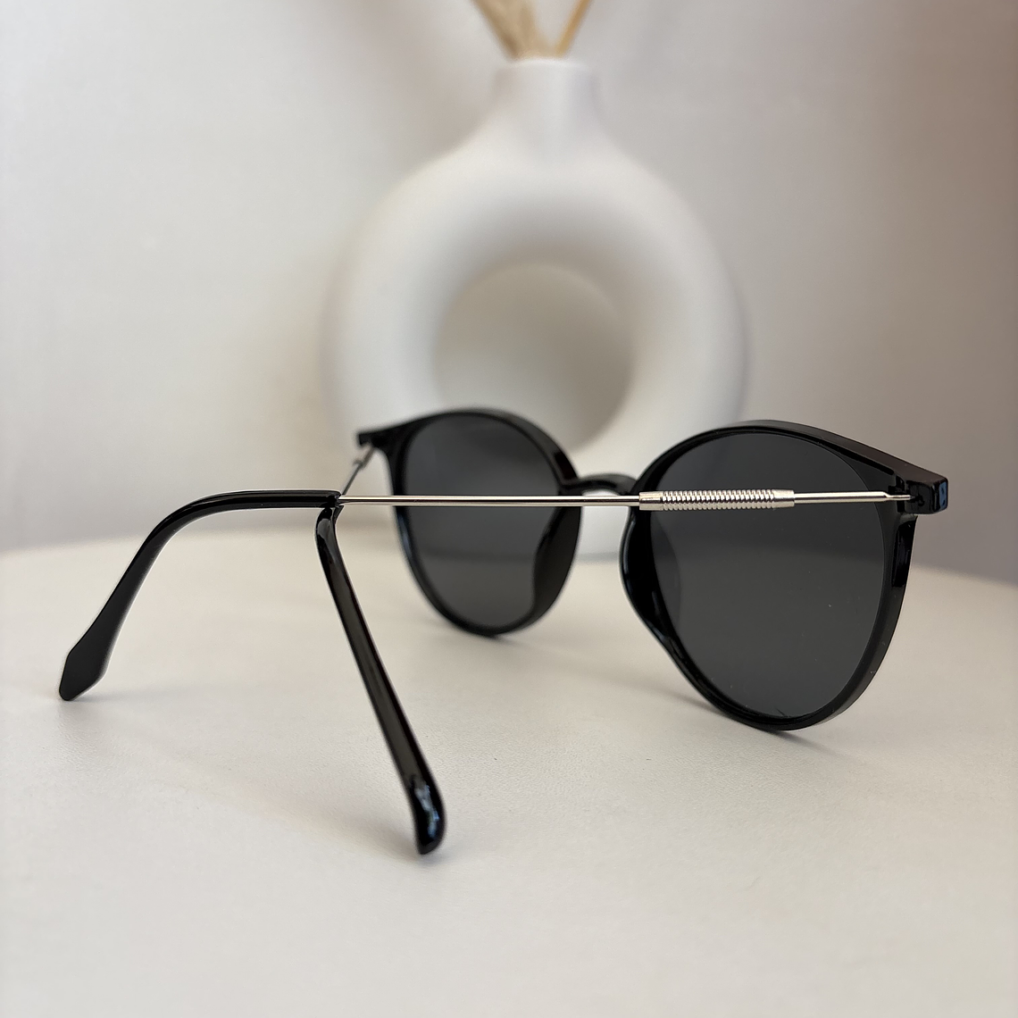 Modelo Vintage Black 4