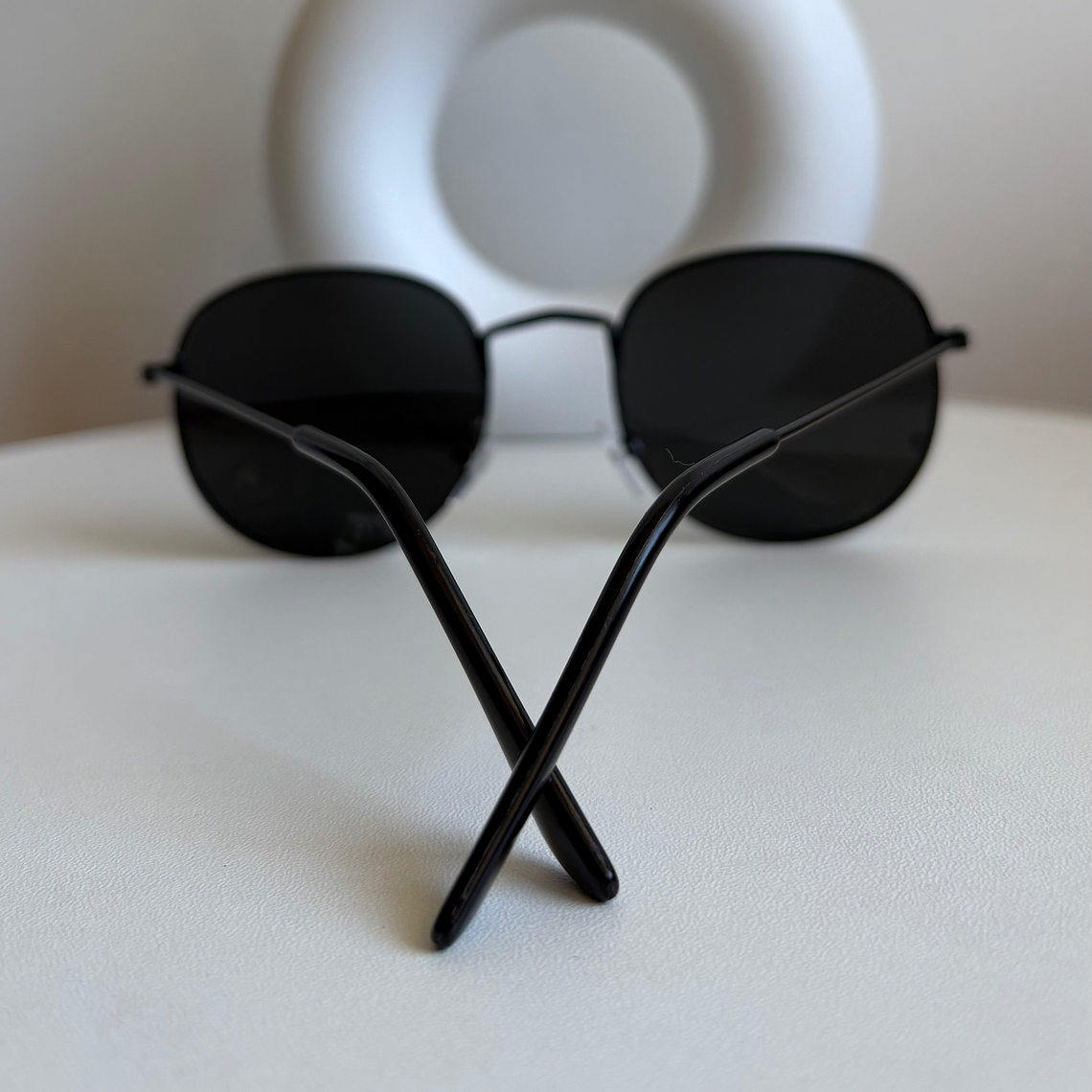 Modelo Retro Black 2