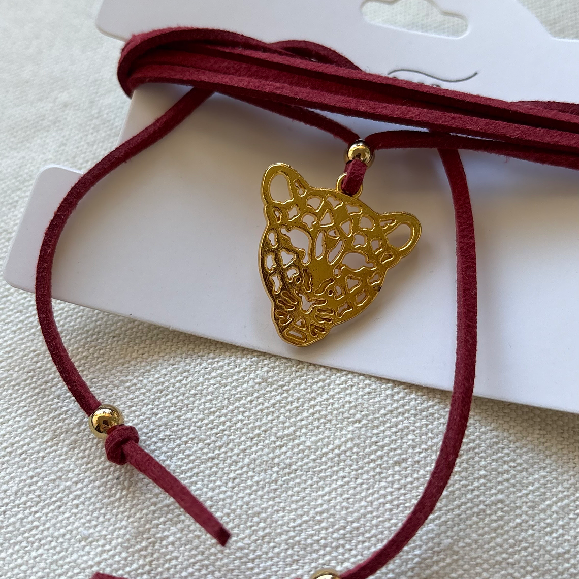 Collar Jaguar Gold 2