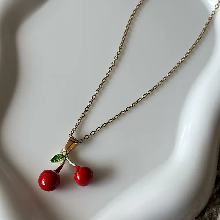 Collar cerezas 1