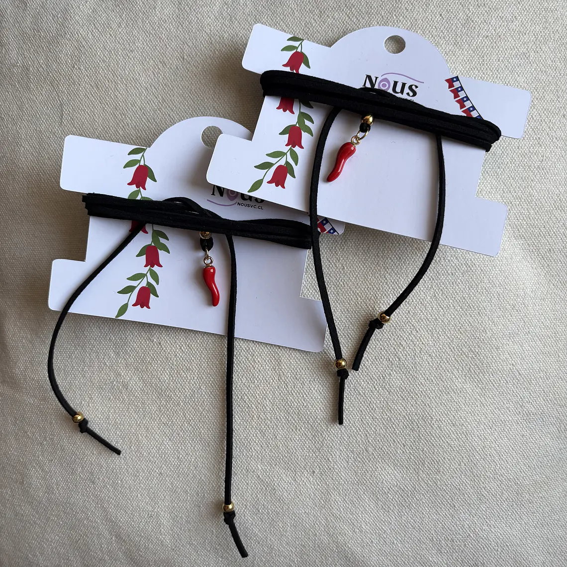 Collar lazo Ají 2