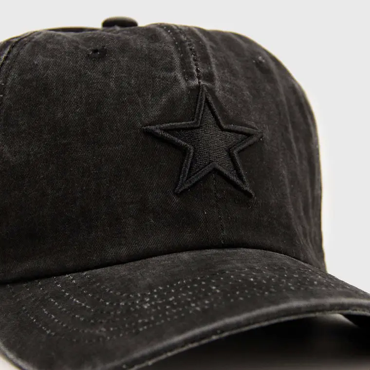 Gorra Estrella Negra 4