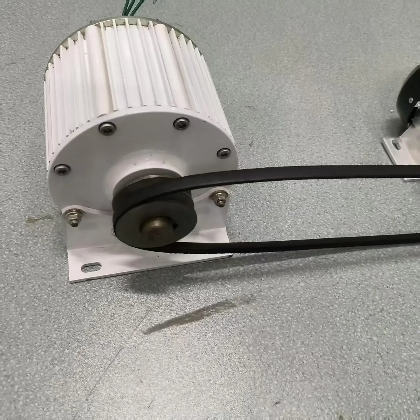 Low Speed 20000W 30000W 12V 24V 48V 60V 96V Electric Power Generator Used for Wind Turbines 10kw Permanent Magnet Generator 5