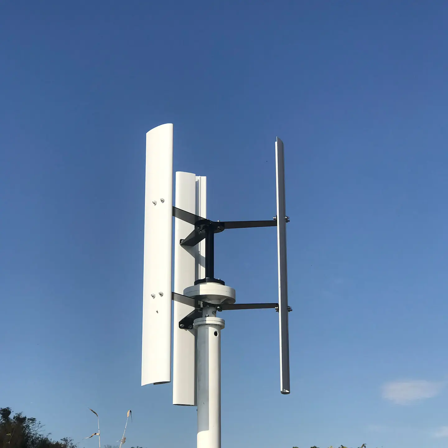 20kw Vertical 250 RPM Wind Generator 24V 48V 96V 120V 3 Phase 50HZ 3 Blades No Noise Home Use Wind Turbine 2