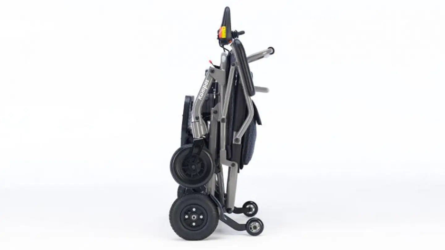 Cadeira de rodas elétrica compacta KOMPAS da INVACARE 2