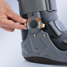 Imobilizador de Tornozelo “Articulado Walker”