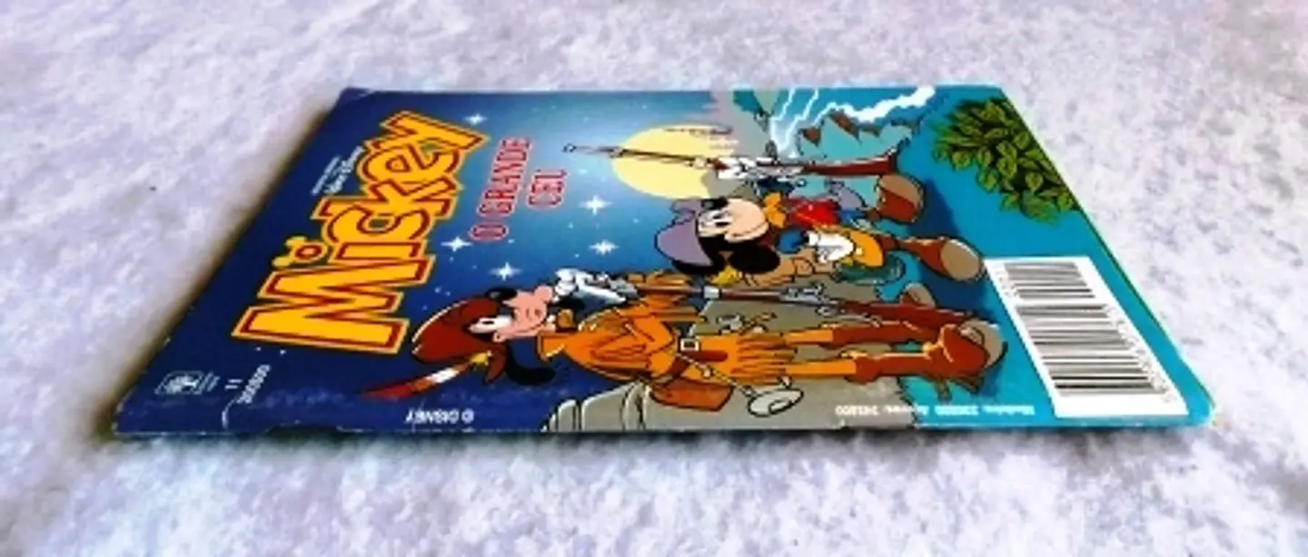 Mickey 11 3