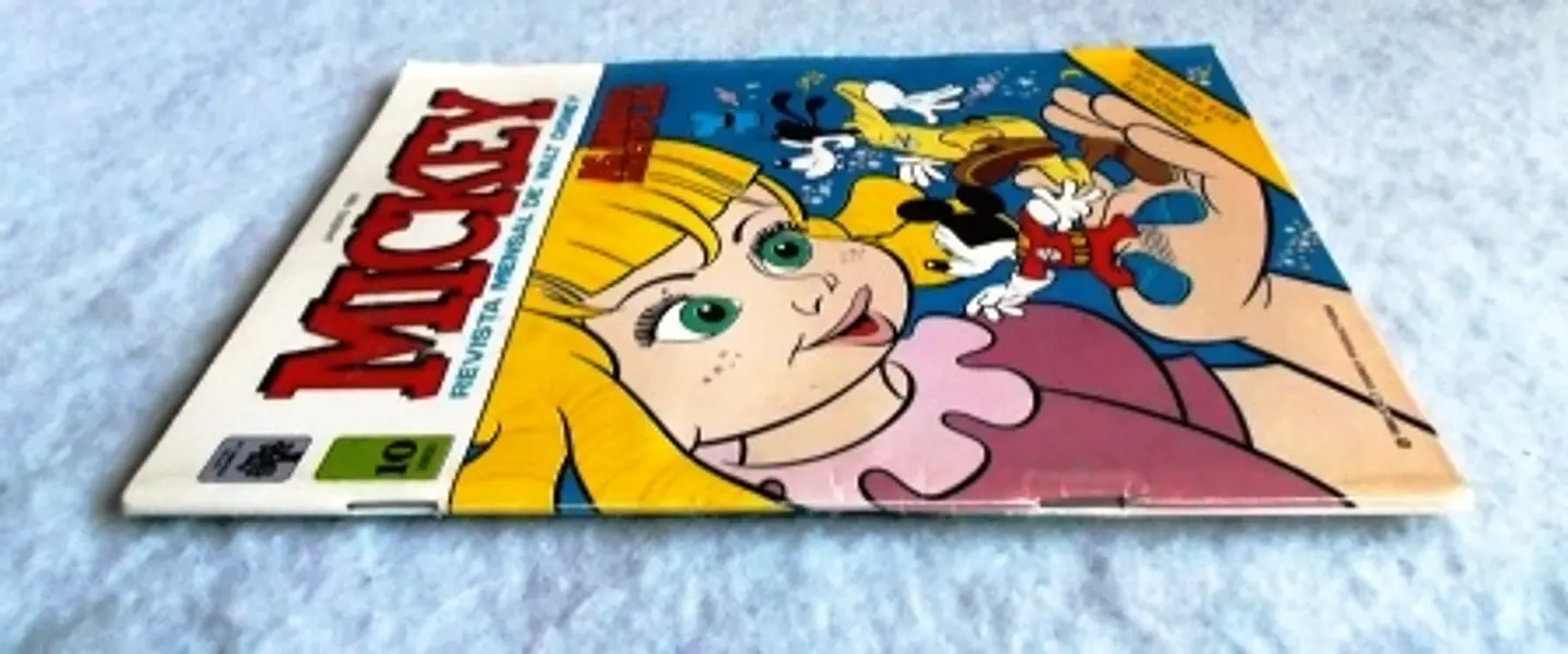 Mickey 010 3