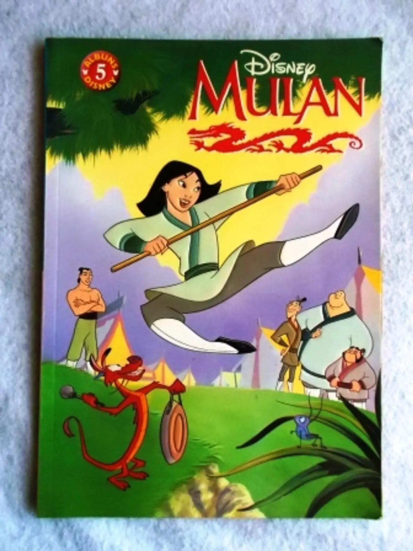 Álbuns Disney 5 | Mulan 1