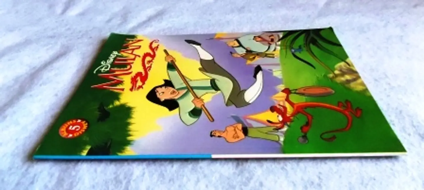 Álbuns Disney 5 | Mulan 3