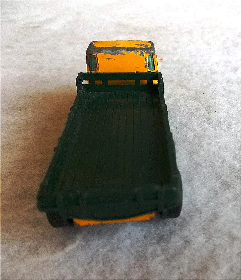 Stake Truck 4