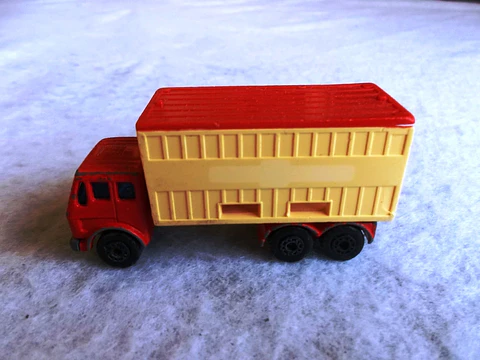 Mercedes Container Truck