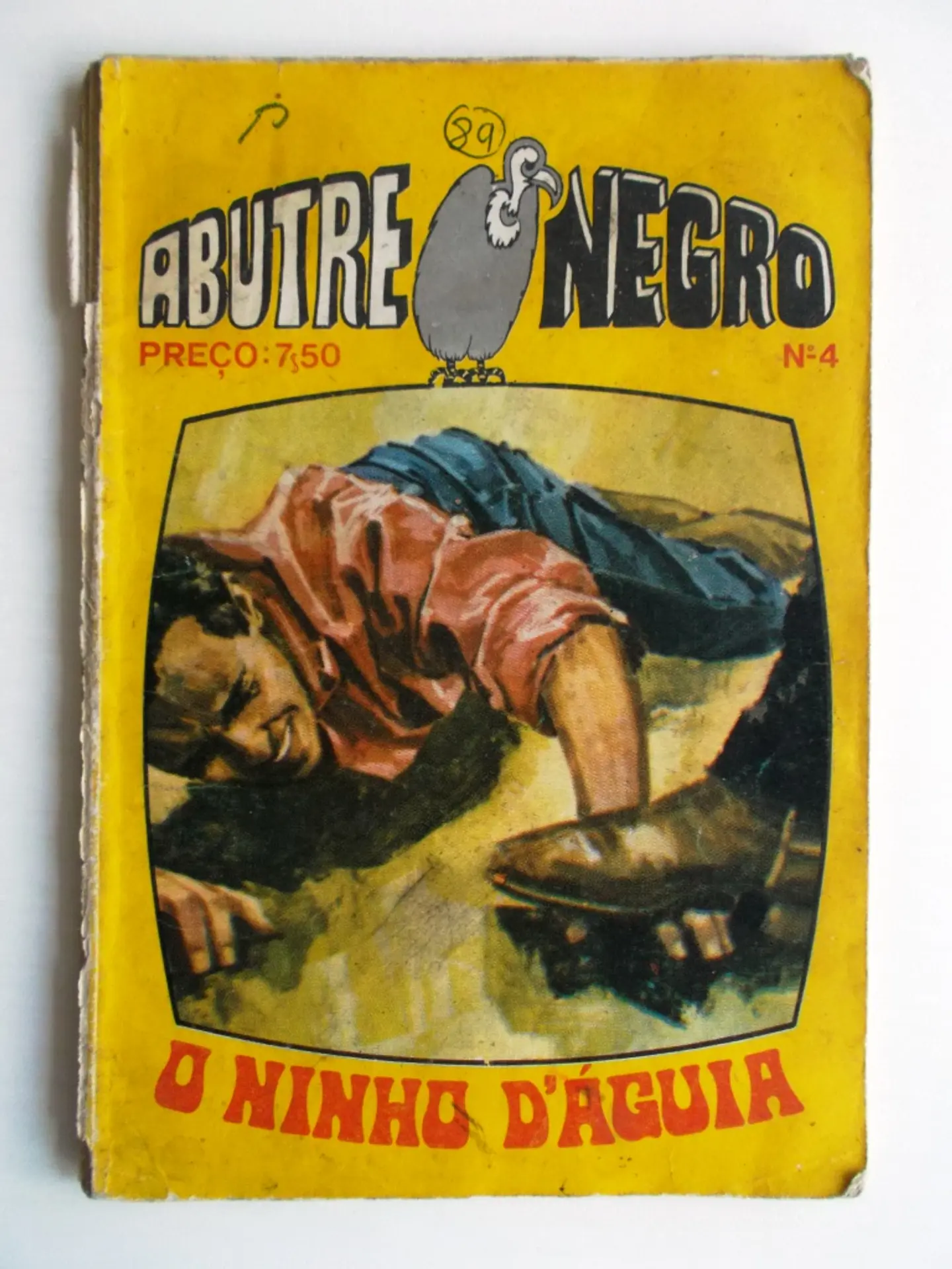 Abutre Negro 04 1
