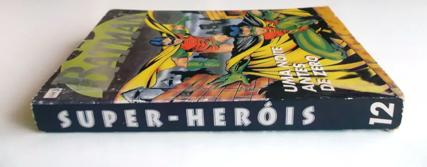 Super-Heróis 12 - Batman 3