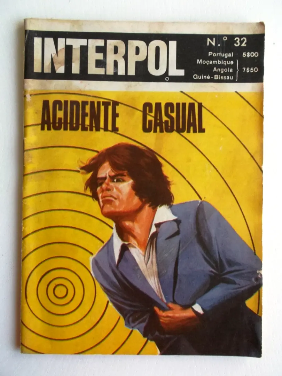 Interpol 32 1