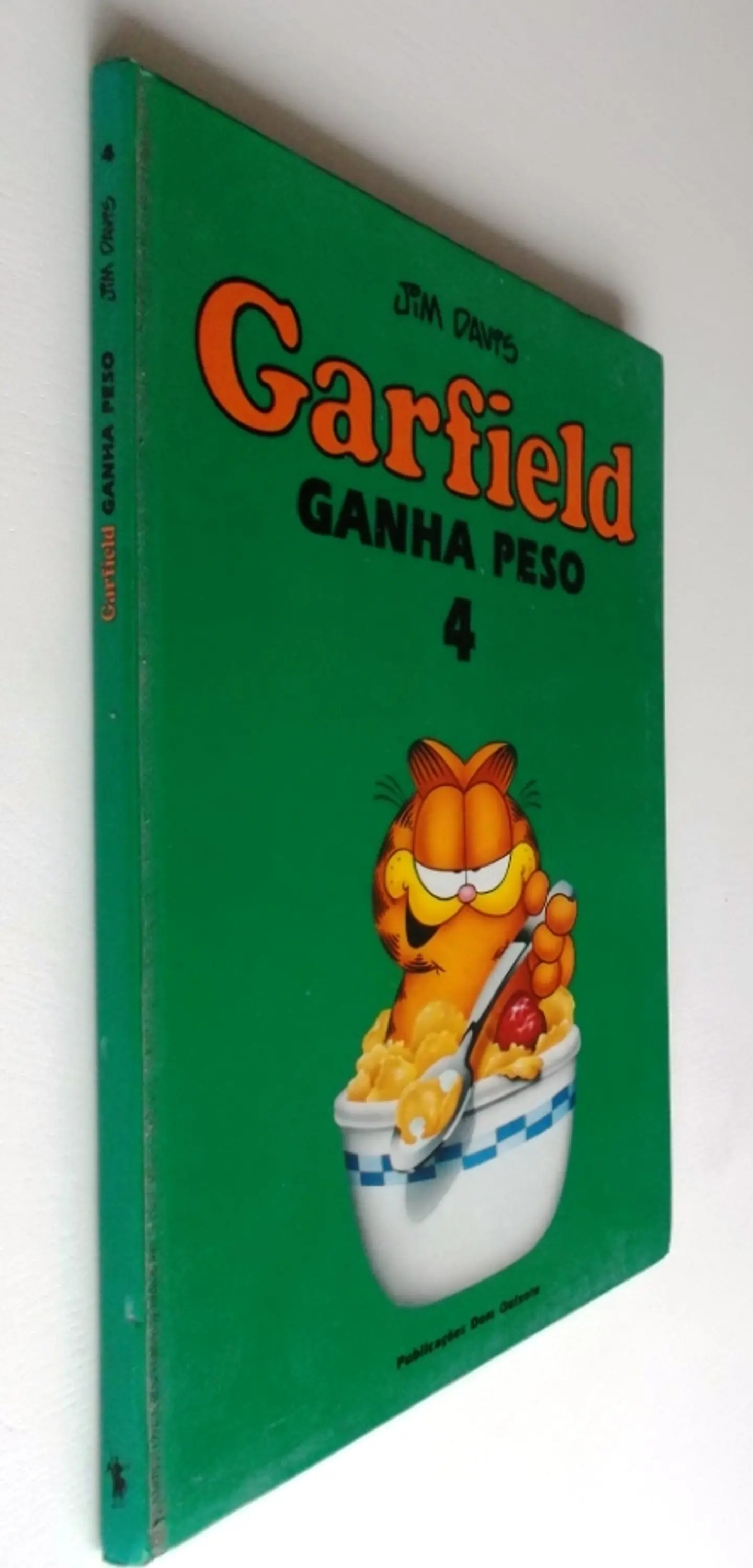 Garfield ganha peso  3