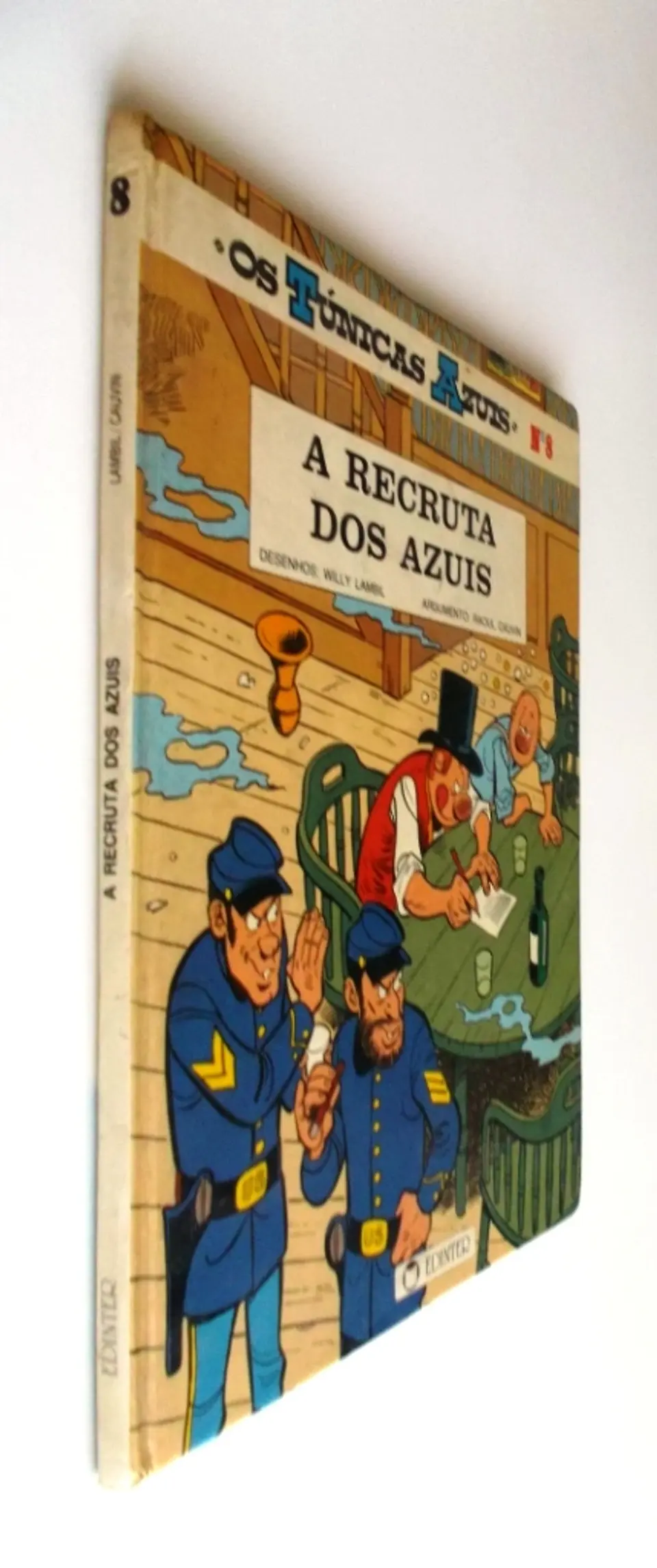 Os Túnicas Azuis 08 - A recruta dos azuis  3