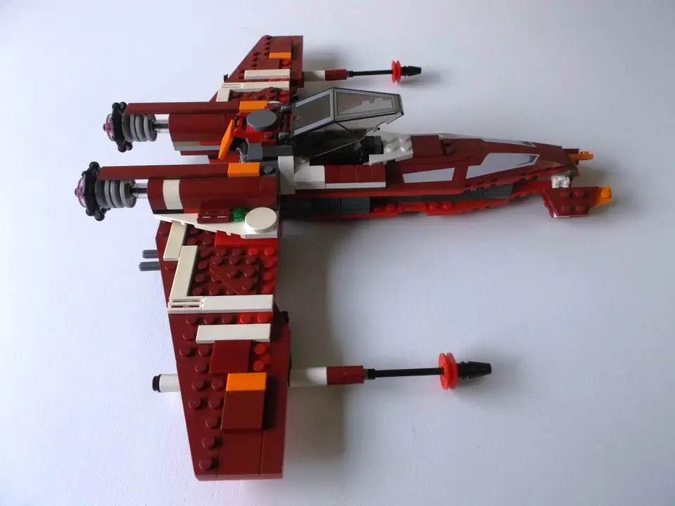 9497 - Republic Striker-class Starfighter 3