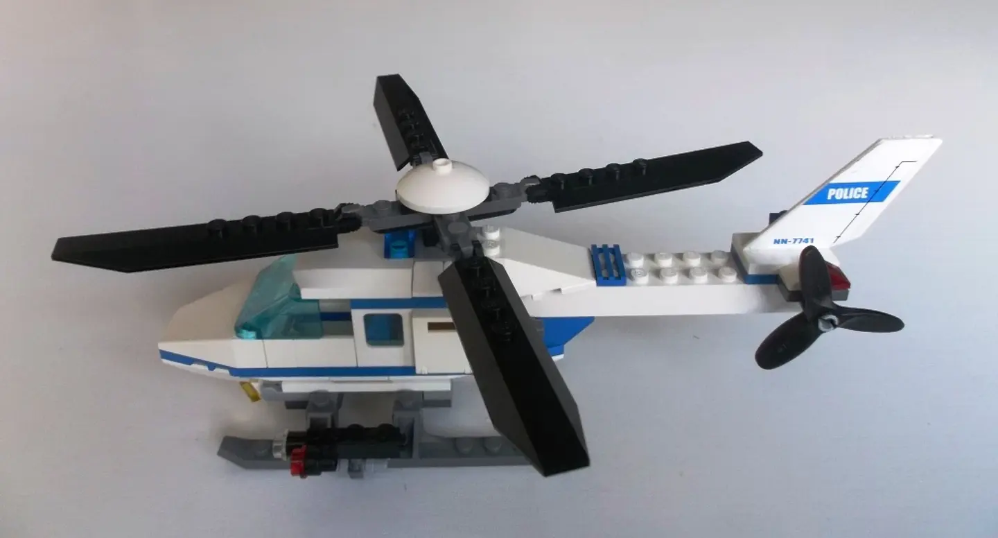 7741 - Helicóptero da policia 1