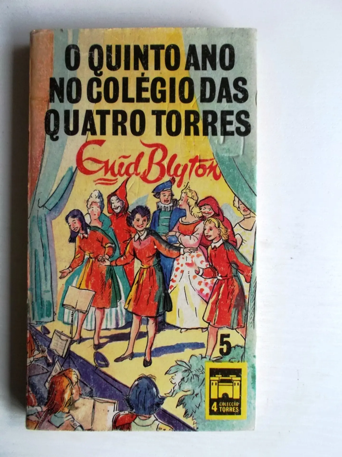 O quinto ano no colégio das quatro torres 1