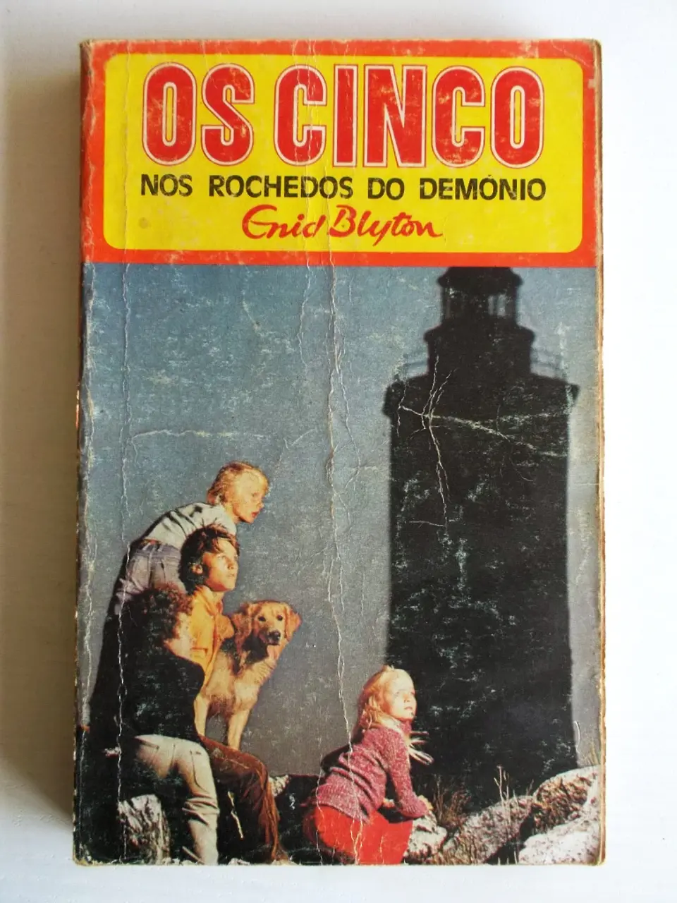 Os cinco e o rochedo do demônio 1