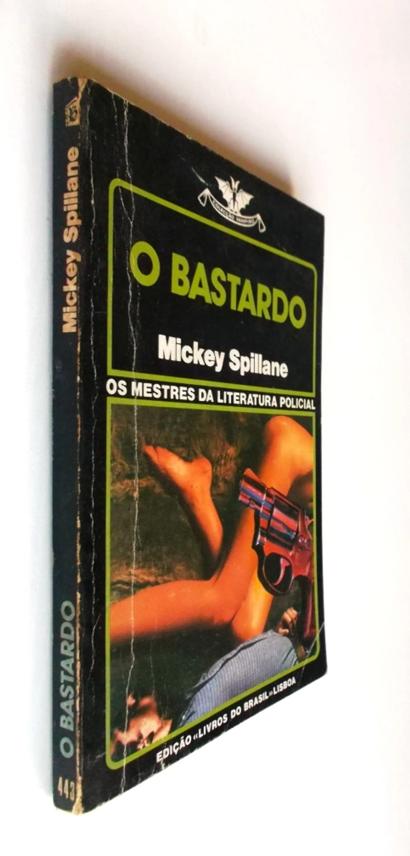 Vampiro 443 - O bastardo - Mickey Spillane 3