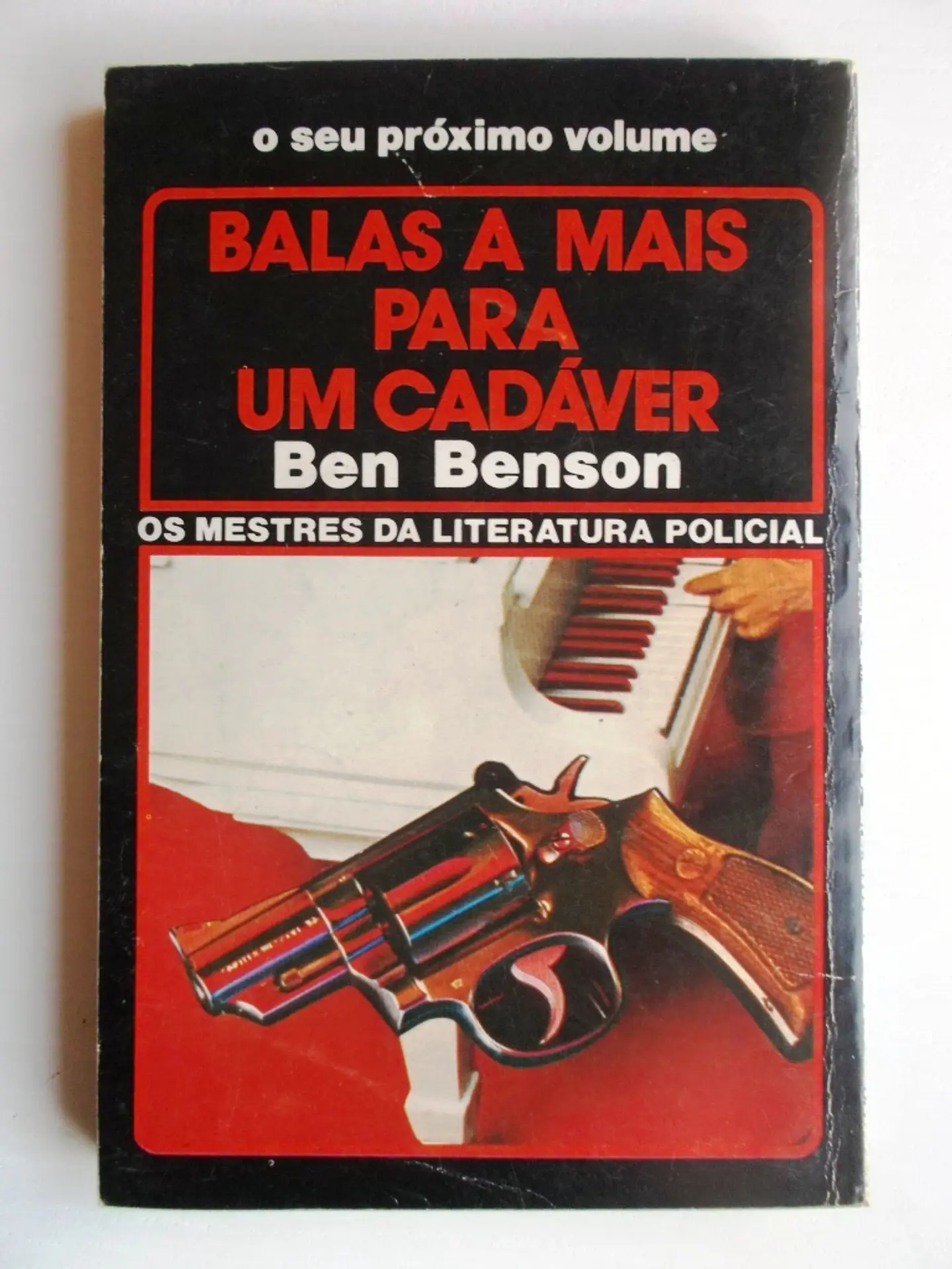 Vampiro 422 - Maigret e o crime no Far-West - Georges Simenon 2