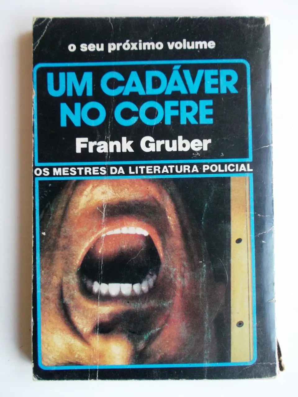 Vampiro 402 - A morte bateu á porta - Rex Stout 2