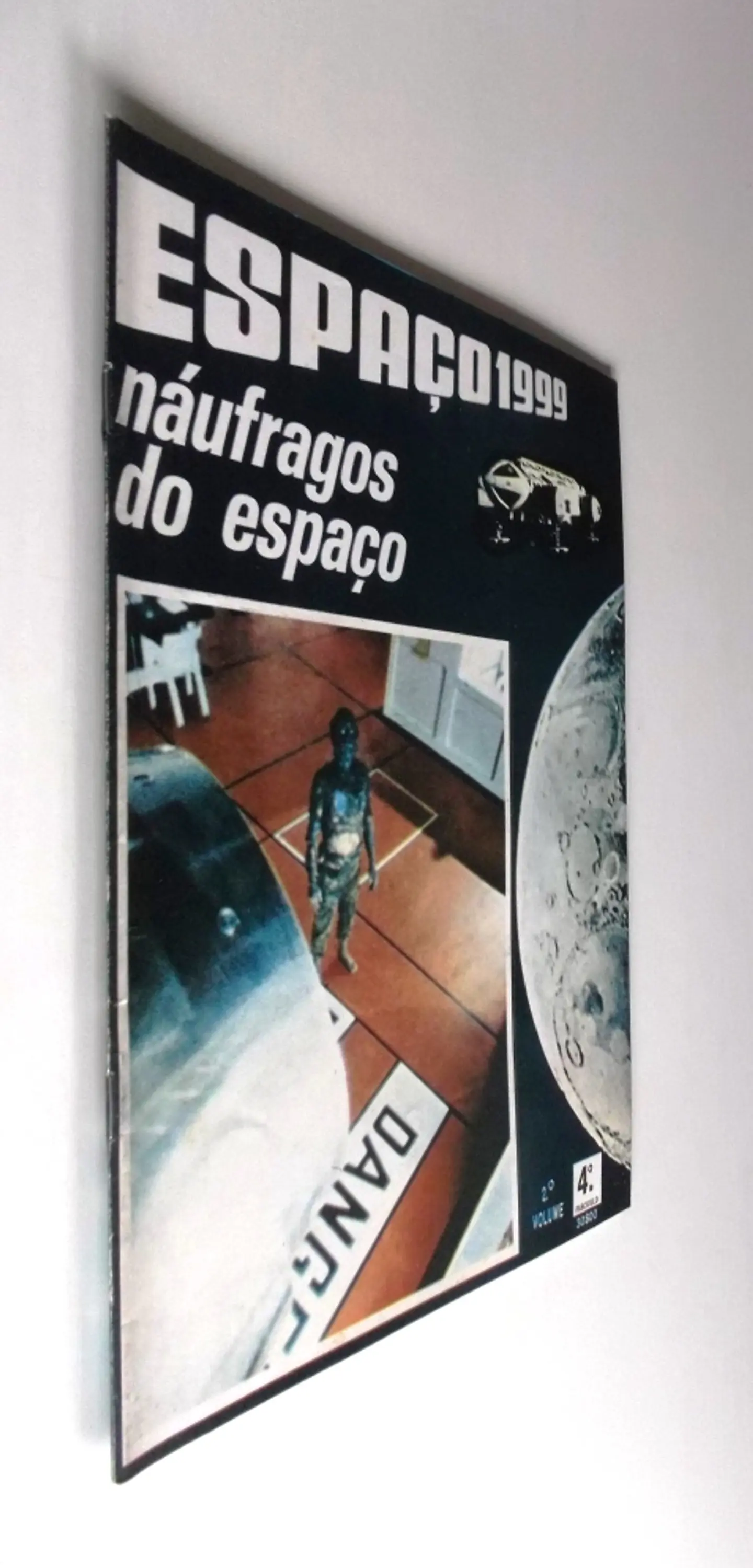 Espaço 1999 - Náufragos do Espaço - 2º volume 4º fascículo 3