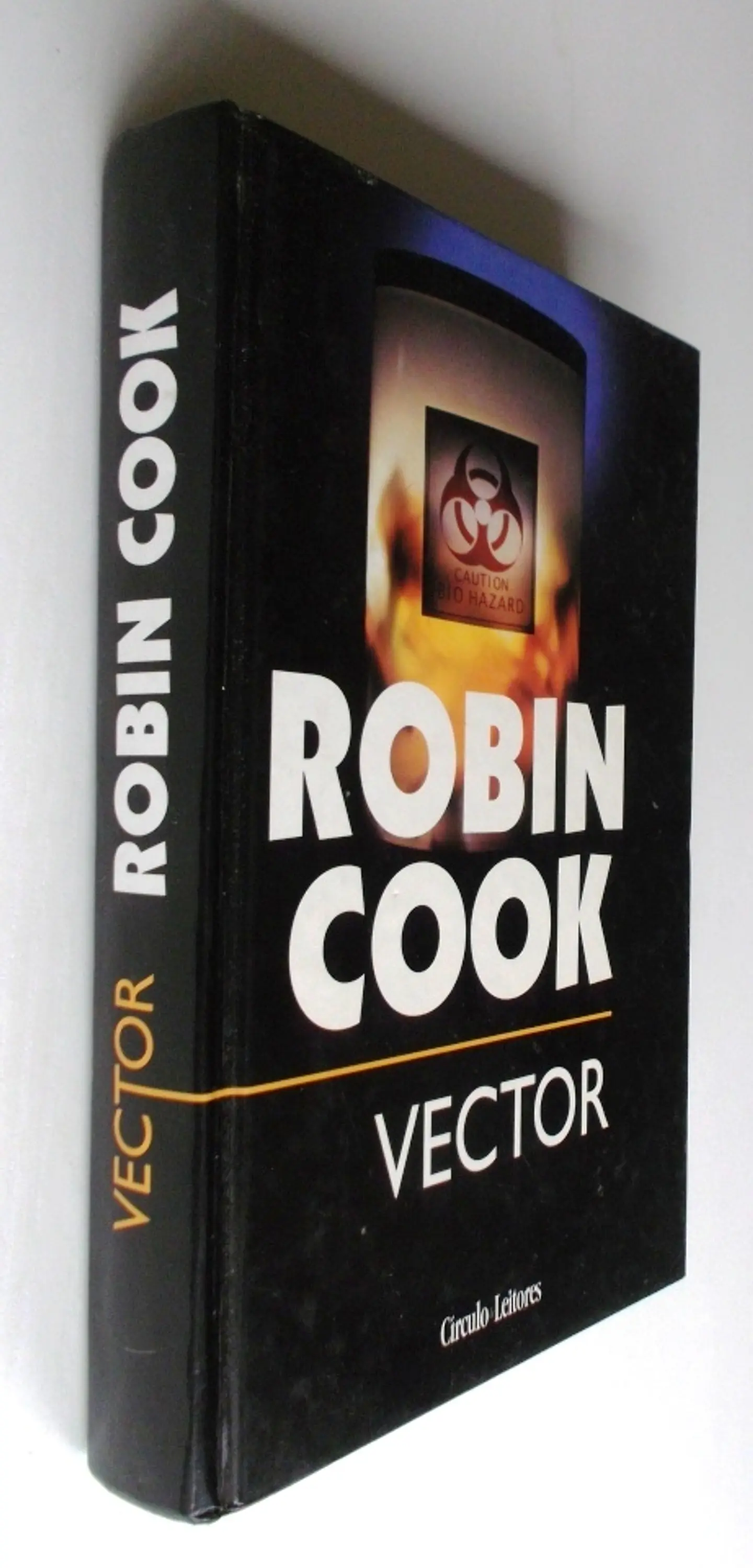 Vector - Robin Cook 3