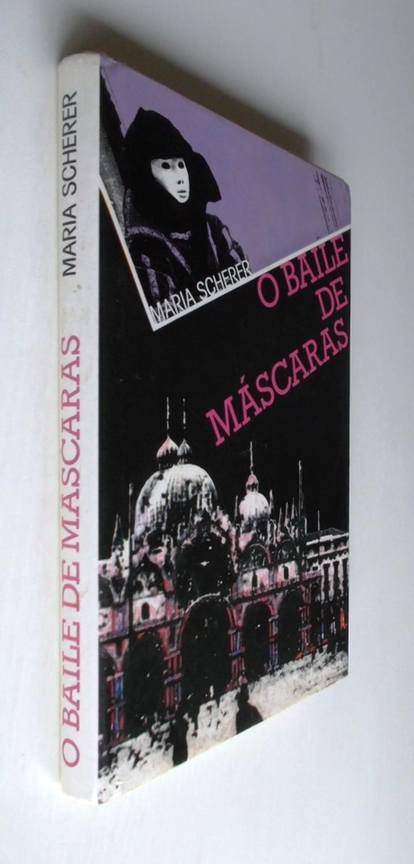 O Baile de Mascaras - Maria Scherer 1