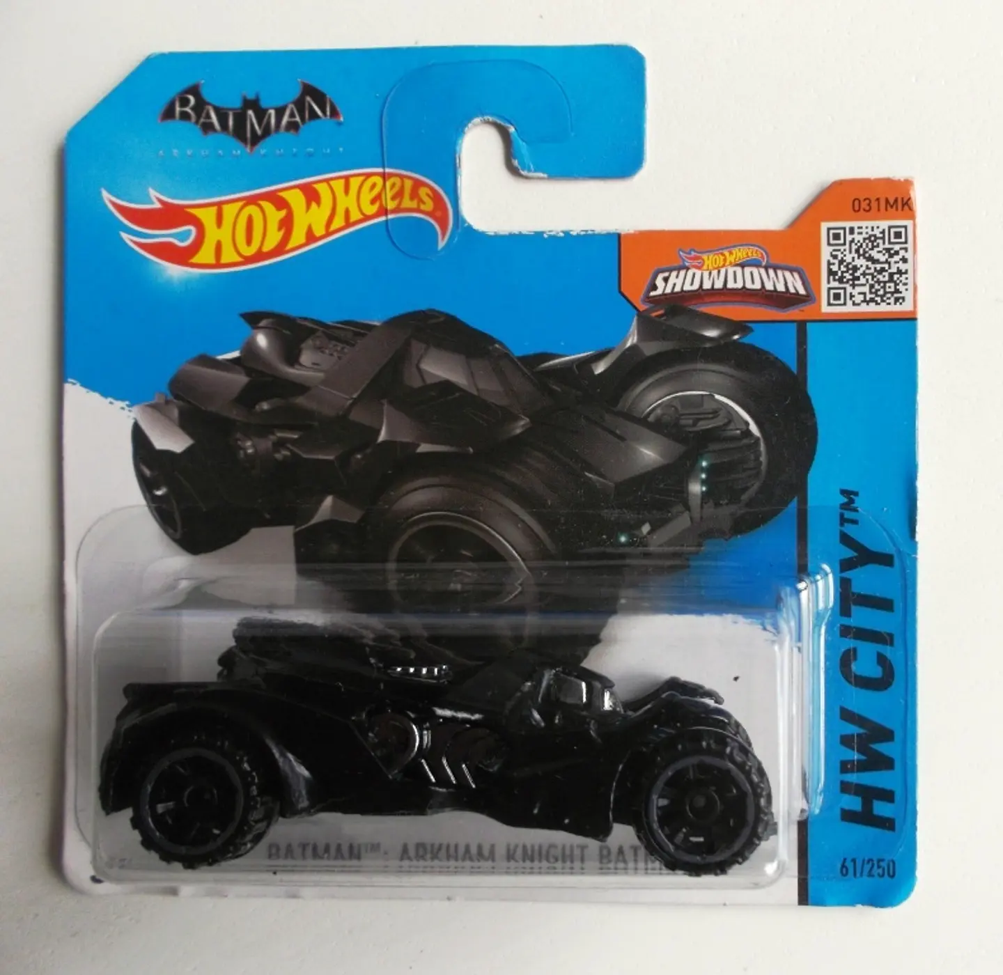 Batman: Arkham Knight Batmobile 1