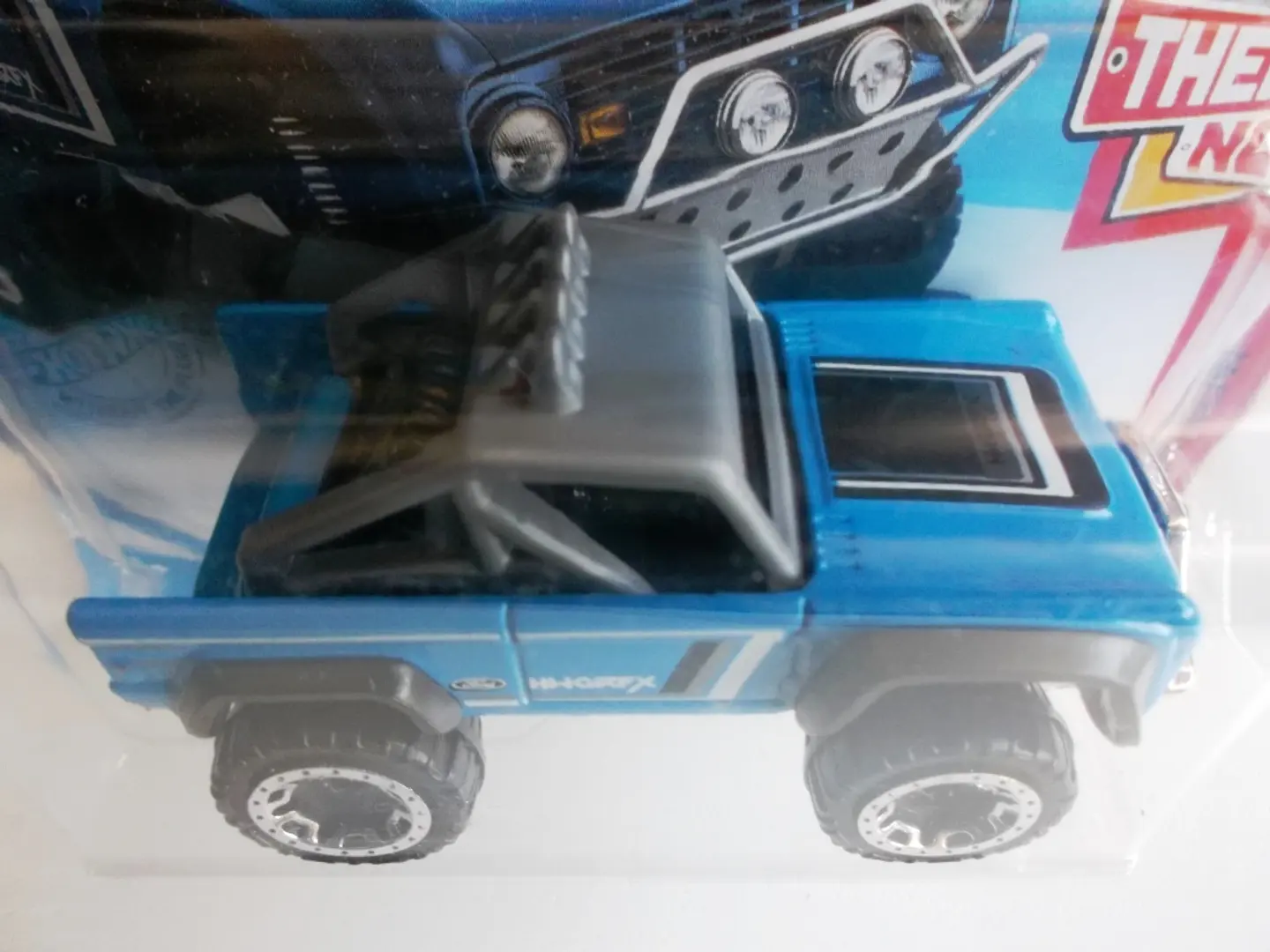 Custom Ford Bronco - 163/250 3