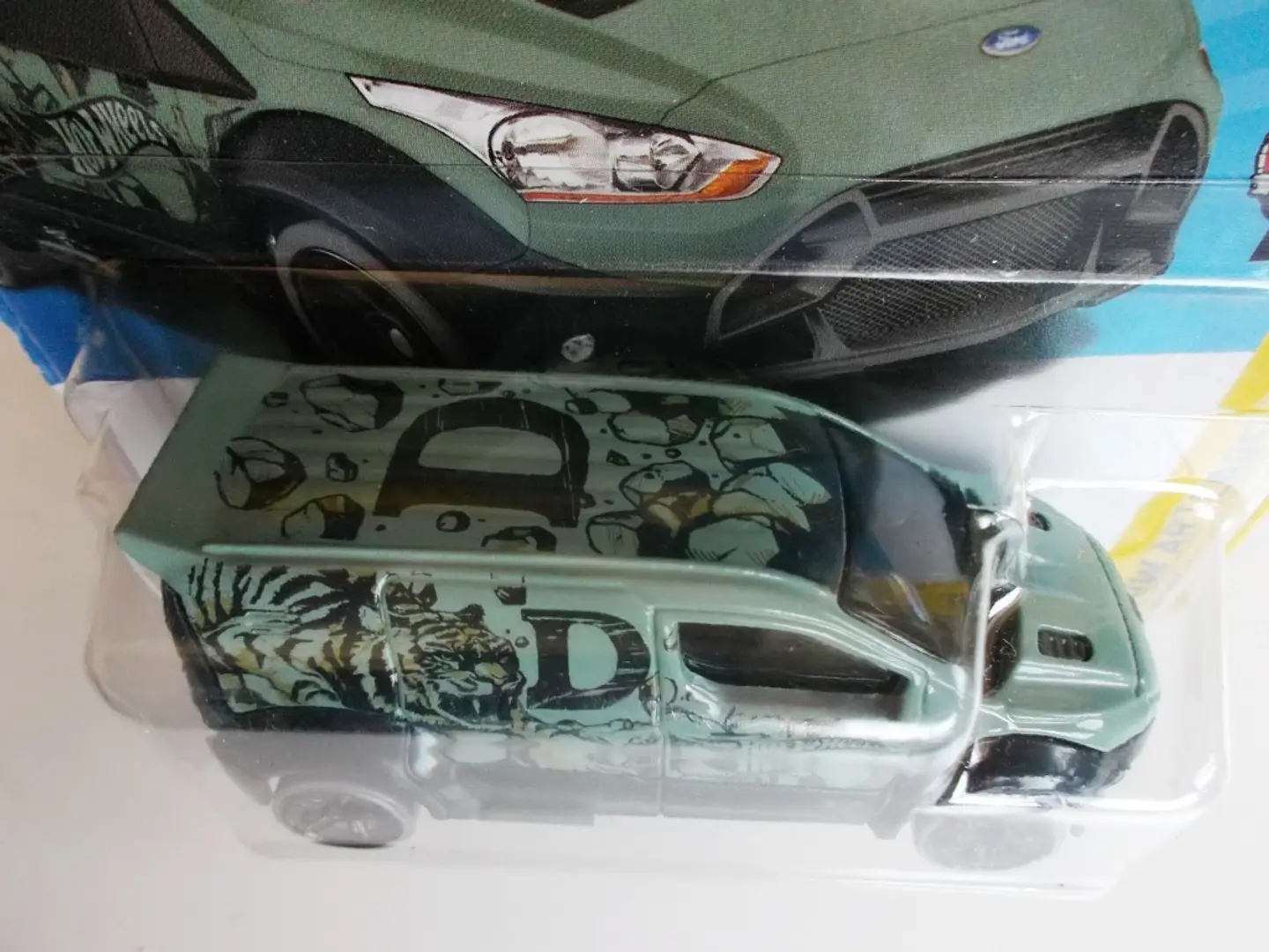 Hot Wheels Ford Transit Connect - 54/250 3