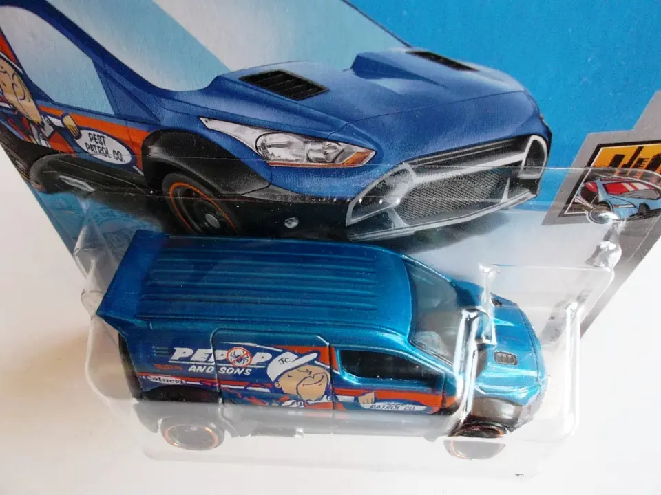 Hot Wheels Ford Transit Connect - 7/250 3