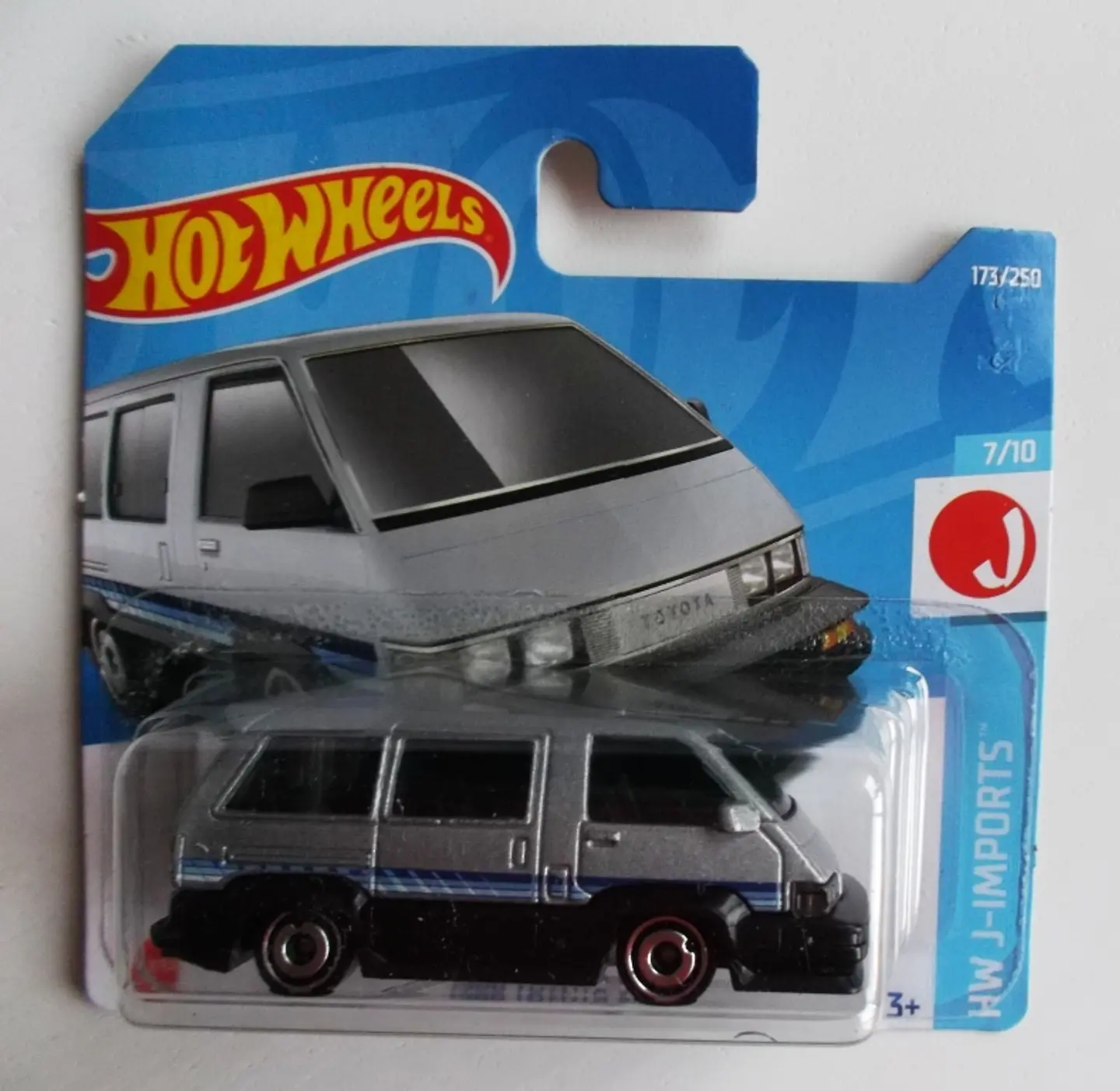 1986 Toyota Van - 173/250 1