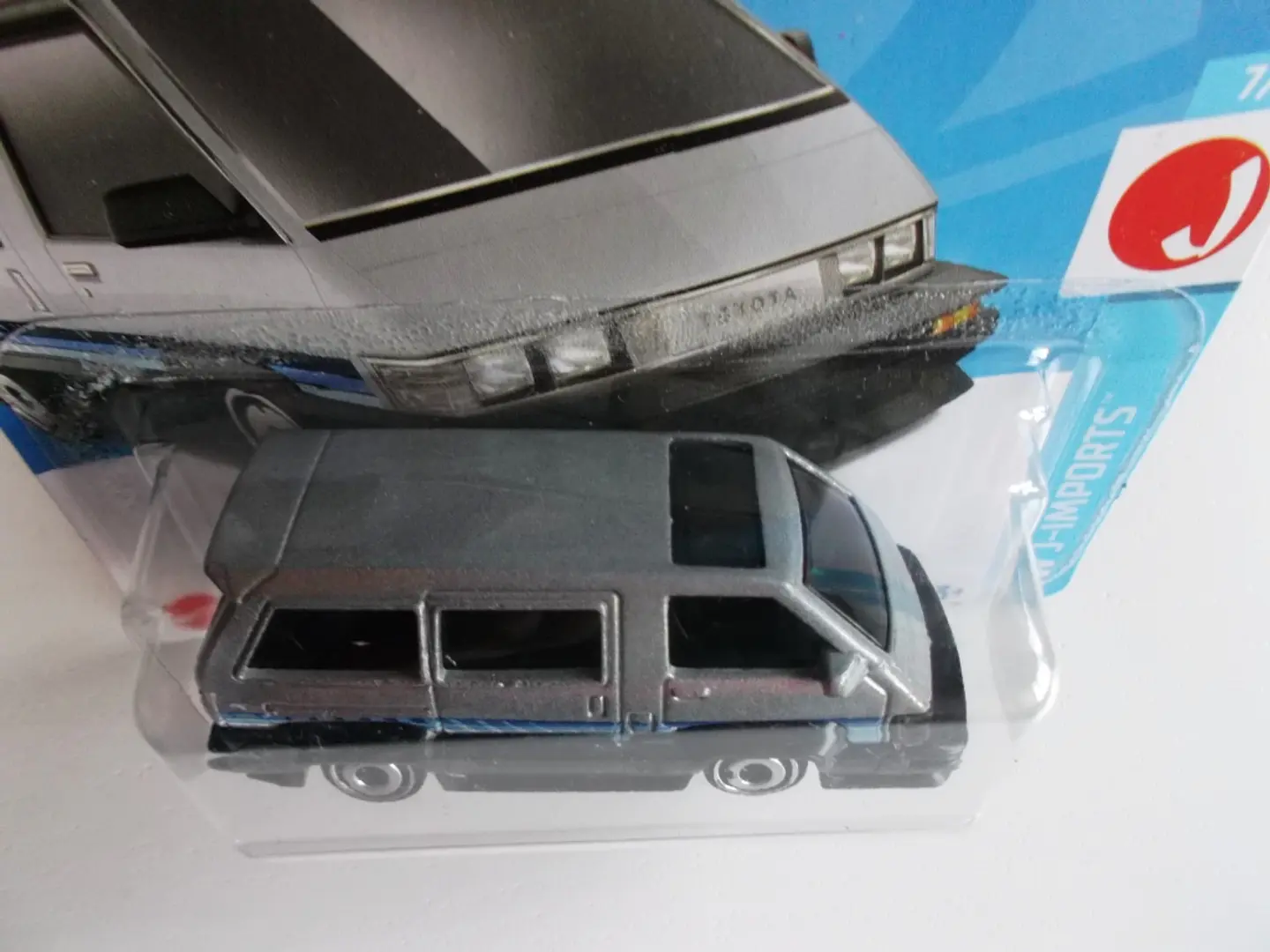 1986 Toyota Van - 173/250 3