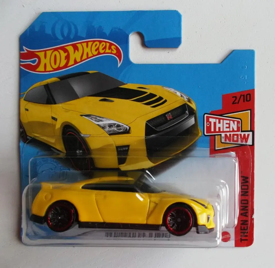 ´17 Nissan GT-R (R35) - 79/250 1