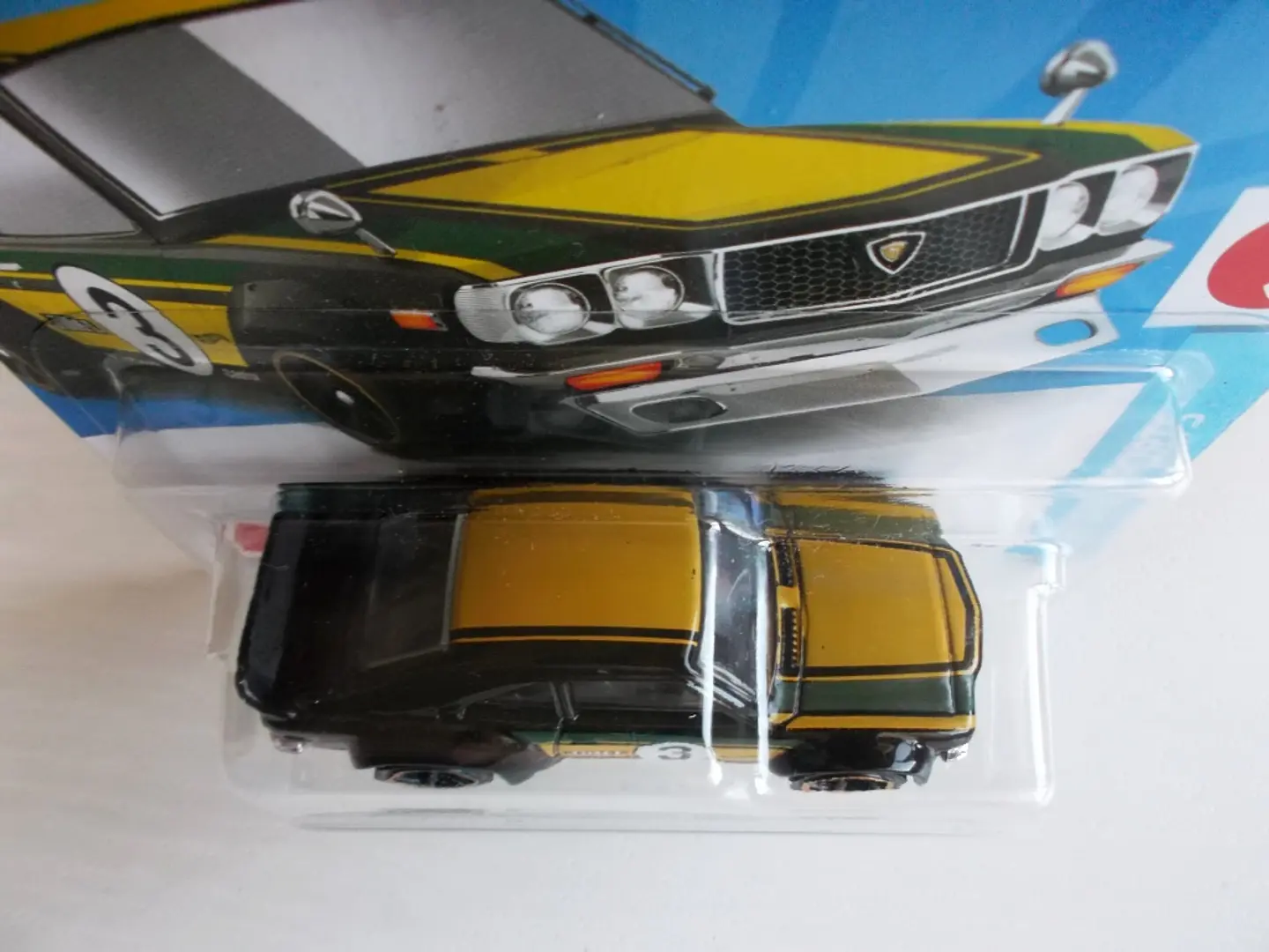 Mazda RX-3 - 143/250 3