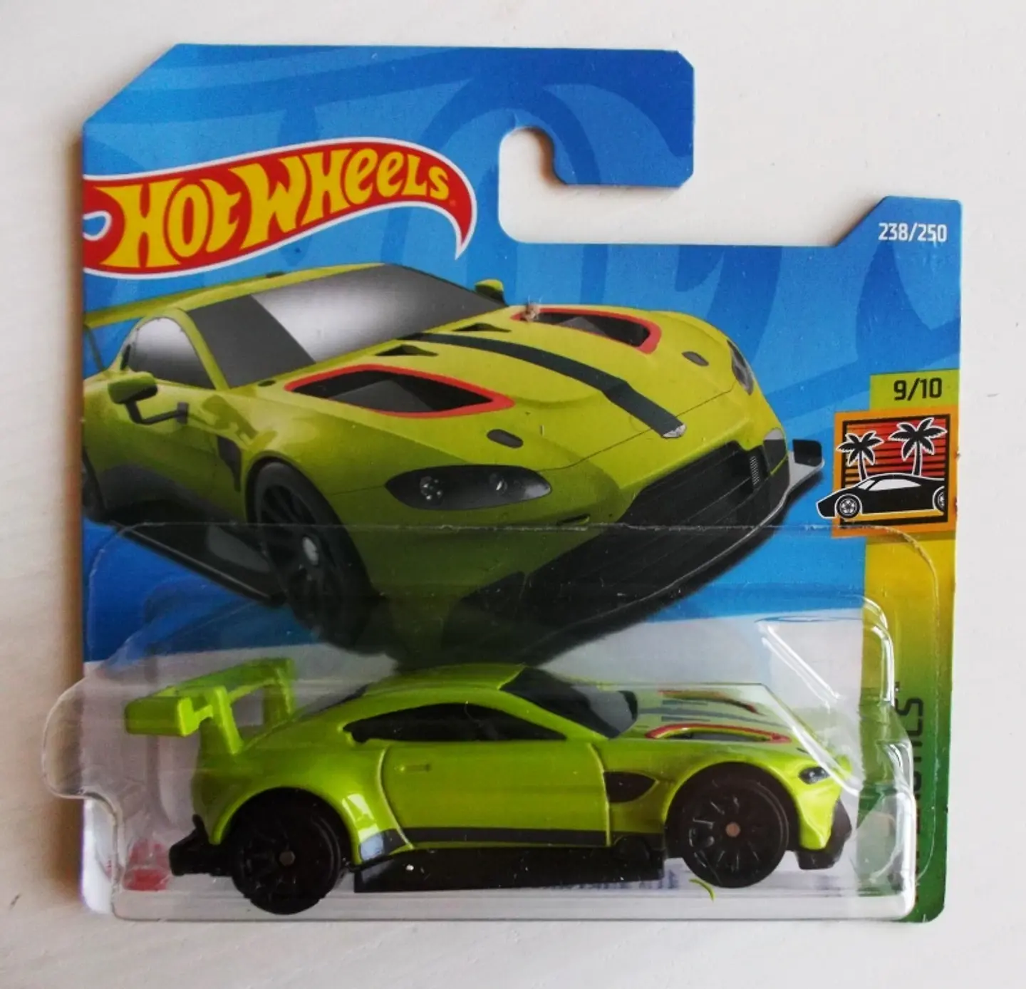 Aston Martin Vantage GTE - 238/250 1