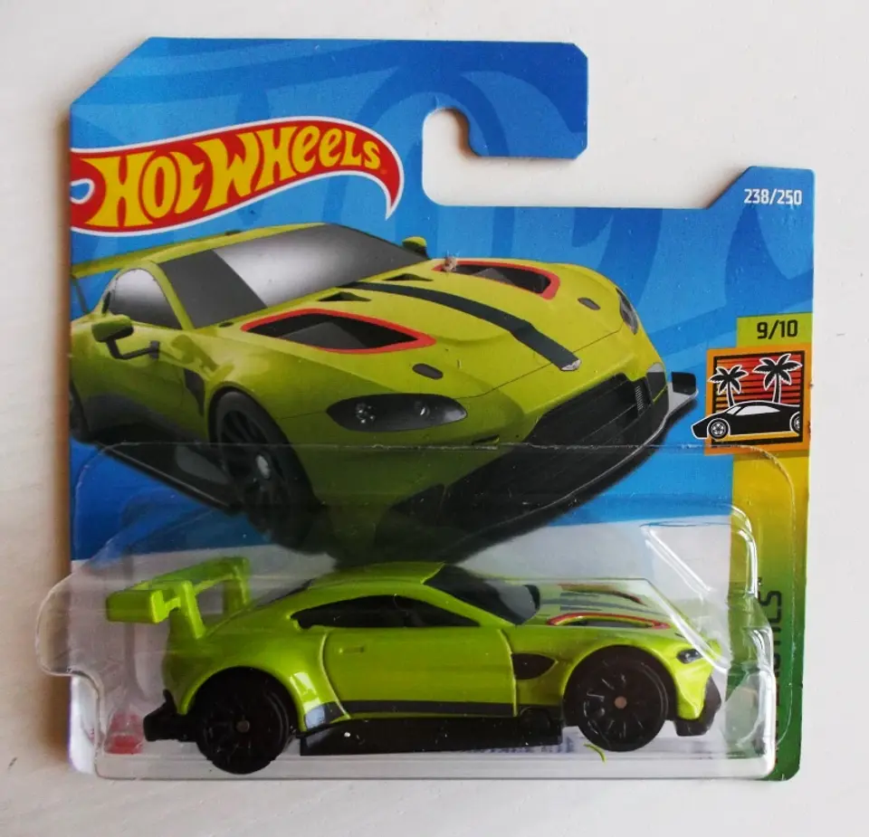 Aston Martin Vantage GTE - 238/250 1