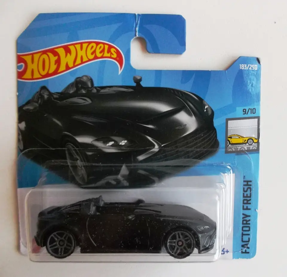 Aston Martin V12 Speedster - 183/250 1