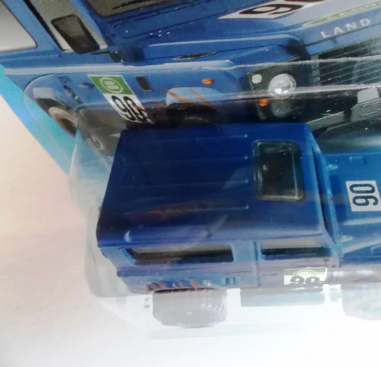 Land Rover Defender 90 - 32/250 3
