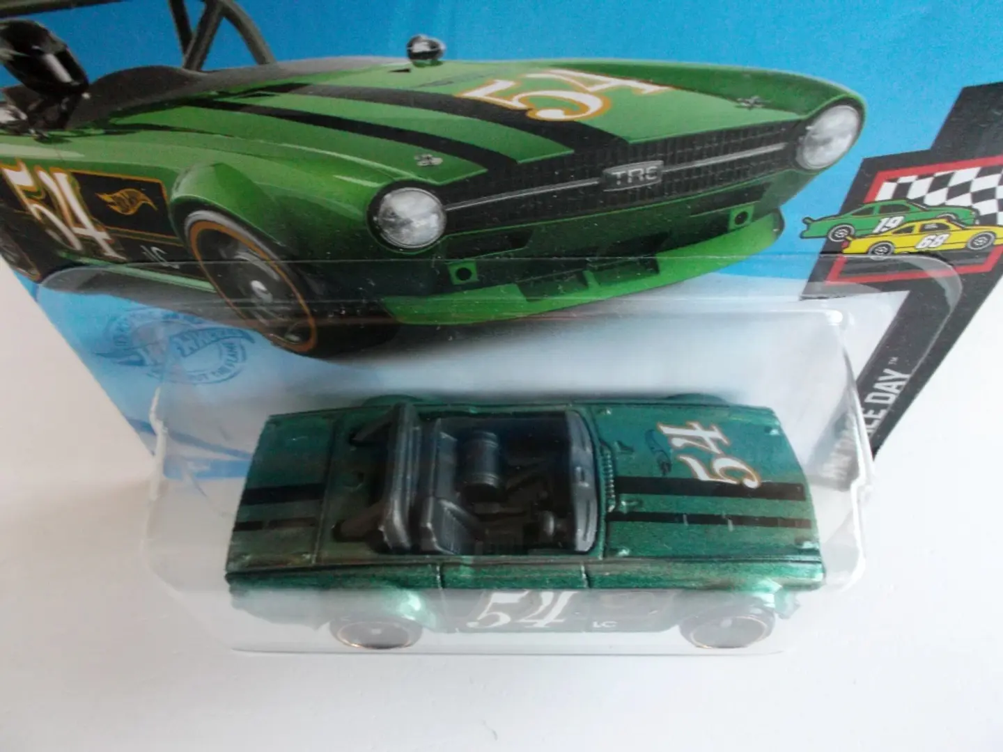 Triumph TR6 - 9/250 3